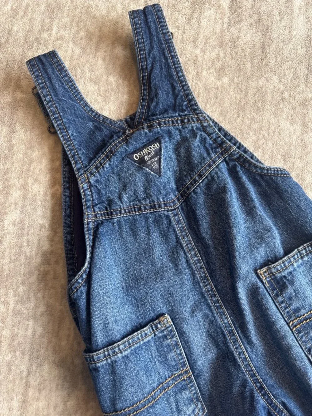 OshKosh Bgosh adjustable shoulder